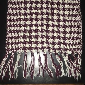 Long red & white scarf